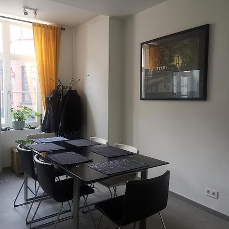 Nostalgia Homestay Брюж Екстериор снимка