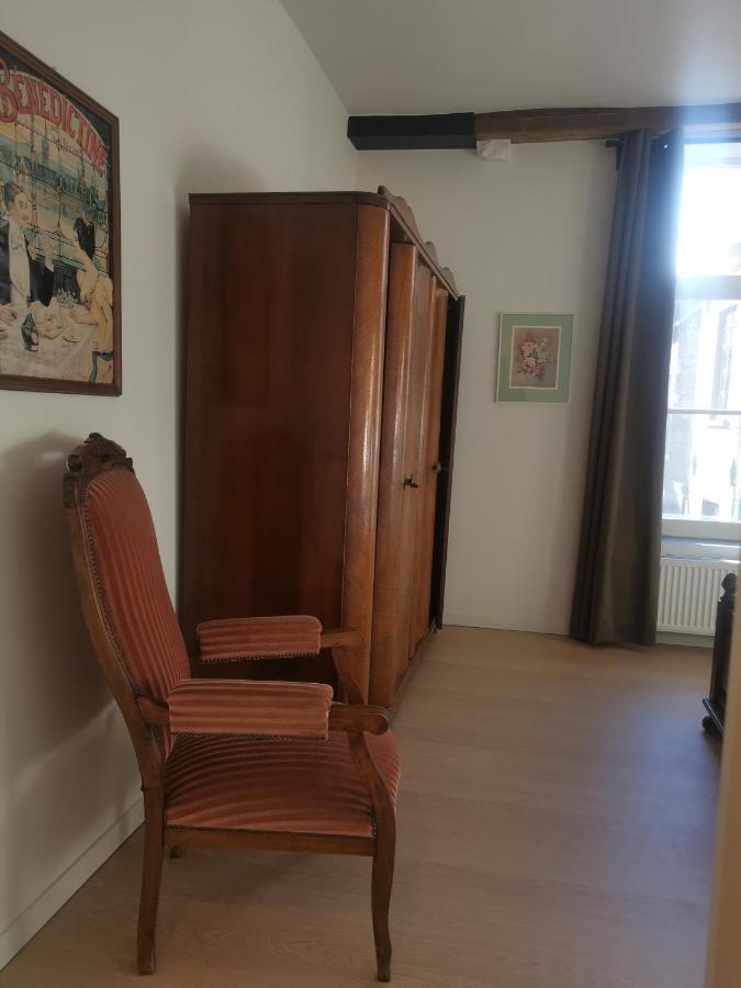 Nostalgia Homestay Брюж Екстериор снимка