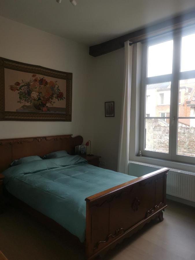 Nostalgia Homestay Брюж Екстериор снимка